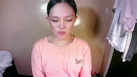 Snapshot of daisylira chatting on 12.03.24 LILY christmas wish breast implant online show from 12.03.24