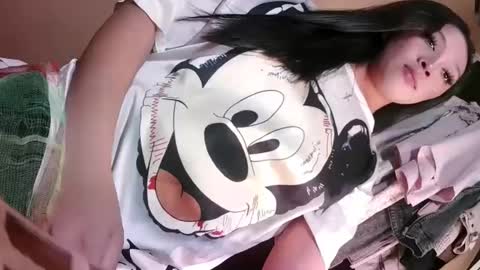 Snapshot of daisylira chatting on 12.09.24 LILY christmas wish breast implant online show from 12.09.24