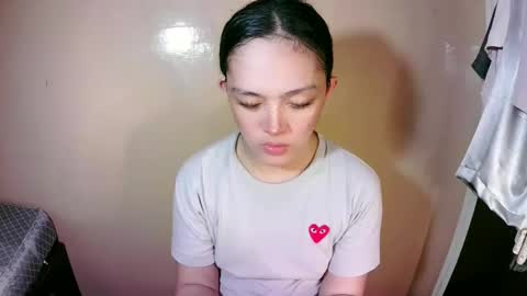 Snapshot of daisylira chatting on 01.07.25 LILY christmas wish breast implant online show from 01.07.25