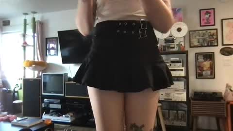 Snapshot of daisymynx chatting on 04.08.26 daisymynx online show from 04.08.26