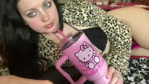 daisy love online show from 01.04.25