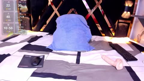 Dajacat online show from 04.08.26