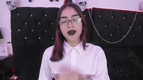 Snapshot of dakitty_moon chatting on 02.19.25 dakitty_moon online show from 02.19.25