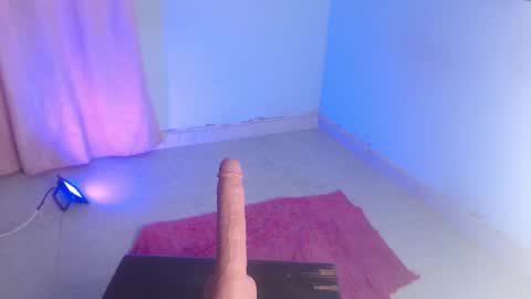 VALENTINA  online show from 10.27.25