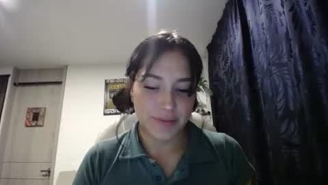 IG  dakotasofiaa online show from 01.18.25