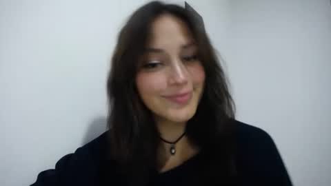 IG  dakotasofiaa online show from 09.19.25