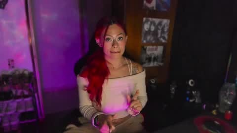 Dakota Crab online show from 01.10.25