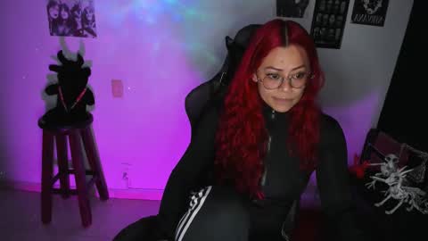 Dakota Crab online show from 09.19.25