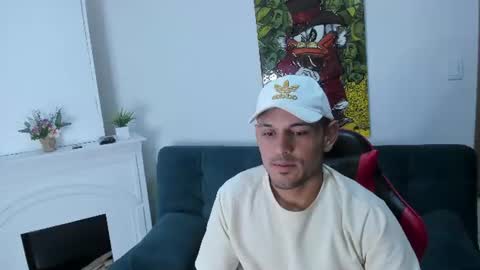 Snapshot of dakota_karter chatting on 06.17.26 dakota online show from 06.17.26