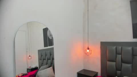 Dakota  online show from 10.28.25