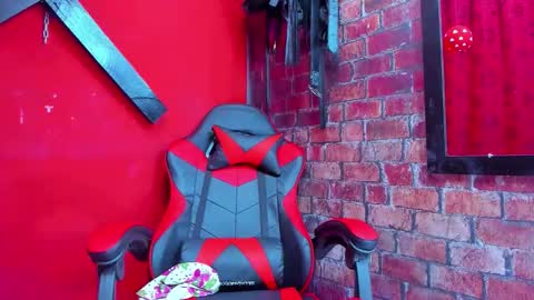 Mariana online show from 03.14.26