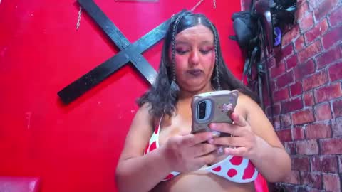 Mariana online show from 04.16.26