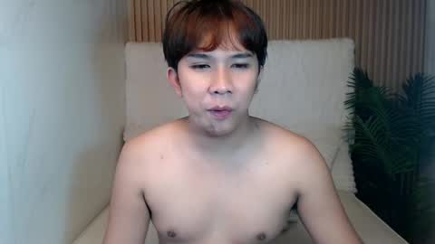 Snapshot of dale_xox23 chatting on 05.25.26 Dale online show from 05.25.26