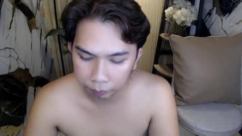 Snapshot of dale_xox23 chatting on 05.27.26 Dale online show from 05.27.26