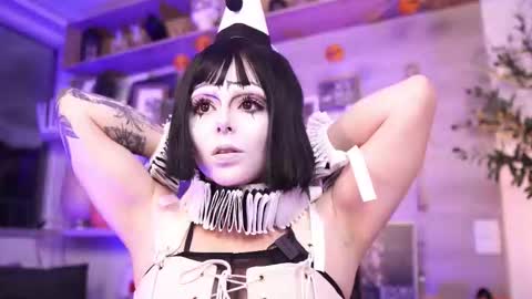 Dalia Morgan online show from 11.03.25