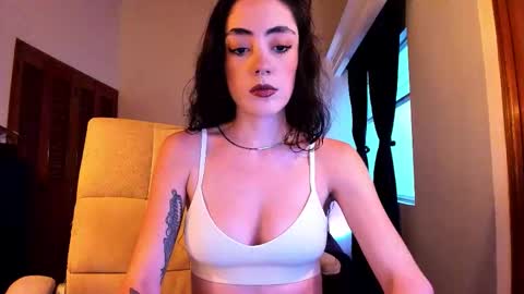 Snapshot of dalia_negra chatting on 01.14.26 Almendra online show from 01.14.26