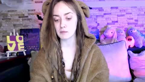 Dalia  online show from 11.02.25