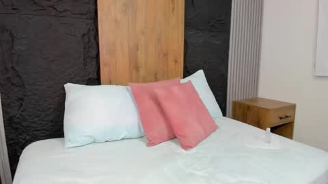 D A L I L A online show from 09.20.25