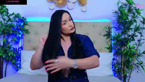 Snapshot of daliyaa_ chatting on 07.08.26 daliyaa_ online show from 07.08.26