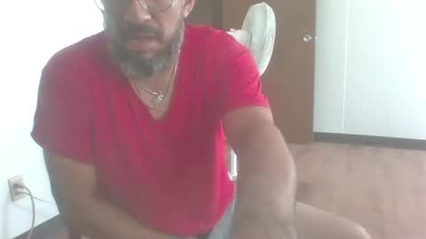 Snapshot of dallaspapi2000 chatting on 09.19.25 alex online show from 09.19.25