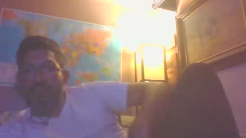 Snapshot of dallaspapi2000 chatting on 10.12.25 alex online show from 10.12.25