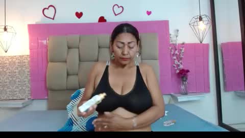 damaryleon online show from 12.15.25