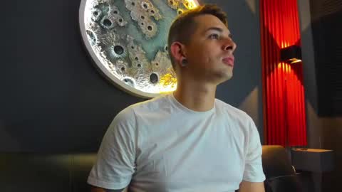 Damian Oliver online show from 12.12.24