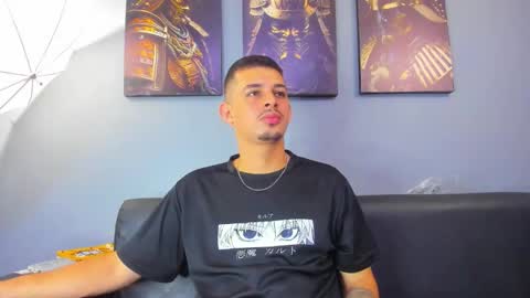 Snapshot of damian__oliver chatting on 02.24.26 Damian Oliver online show from 02.24.26