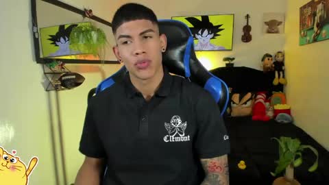 Snapshot of damian_latinxxx chatting on 05.14.26 Damian online show from 05.14.26
