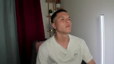 damian_vega13 online show from 11.07.25