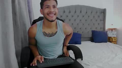 Snapshot of damiann_rees chatting on 11.27.25 instagram damiannreed. online show from 11.27.25