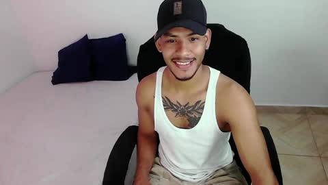 Snapshot of damiann_rees chatting on 02.17.26 instagram damiannreed. online show from 02.17.26