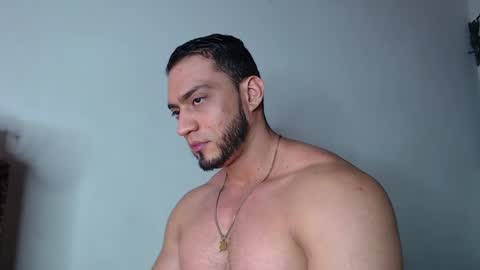 Snapshot of damiannstonexxx chatting on 03.05.25 Danny online show from 03.05.25