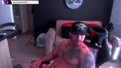 Snapshot of dammianmilleroficial chatting on 05.31.26 INSTAGRAM DAMMIANMILLEROFICIAL online show from 05.31.26