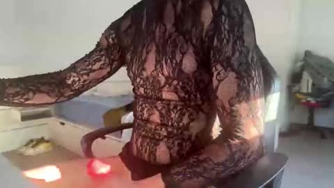 damon5765 online show from 10.15.25