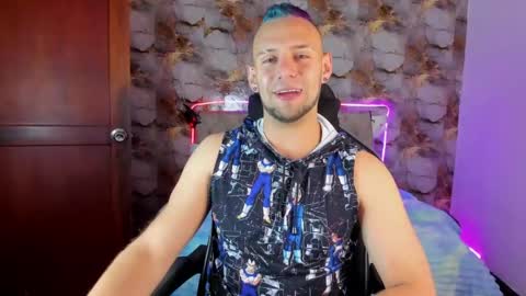 Snapshot of damon_baker0 chatting on 04.30.26 Damon bakert online show from 04.30.26