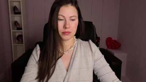 Dana Dom online show from 02.09.26