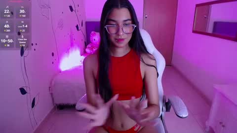 Snapshot of dana_paula chatting on 01.22.25 dana_paula online show from 01.22.25