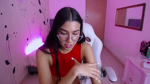 Snapshot of dana_paula chatting on 02.12.25 dana_paula online show from 02.12.25