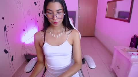 Snapshot of dana_paula chatting on 02.16.25 dana_paula online show from 02.16.25