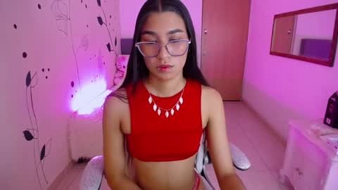 Snapshot of dana_paula chatting on 02.20.25 dana_paula online show from 02.20.25