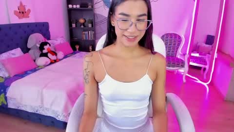 Snapshot of dana_paula chatting on 05.14.26 dana_paula online show from 05.14.26