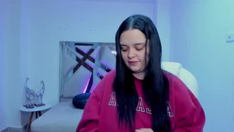 danaa_rouse online show from 10.03.25