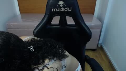 Danatella  online show from 09.27.25