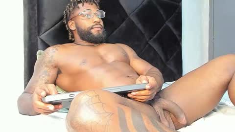 Dancel online show from 02.11.25