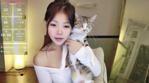 Qinqin online show from 04.03.26