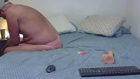 Snapshot of dandyhandys chatting on 01.26.25 Andy online show from 01.26.25