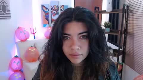 Veronica online show from 10.29.25