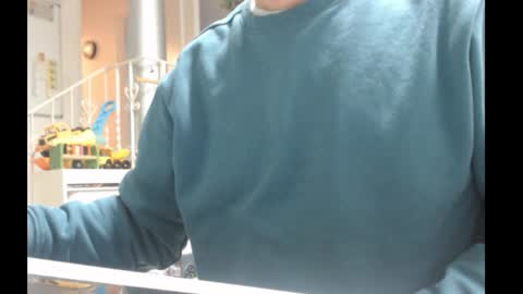 Snapshot of dani_alpina chatting on 12.11.24 dani_alpina online show from 12.11.24