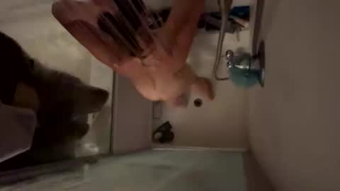 Snapshot of dani_deepthroats chatting on 11.15.25 dani_deepthroats online show from 11.15.25